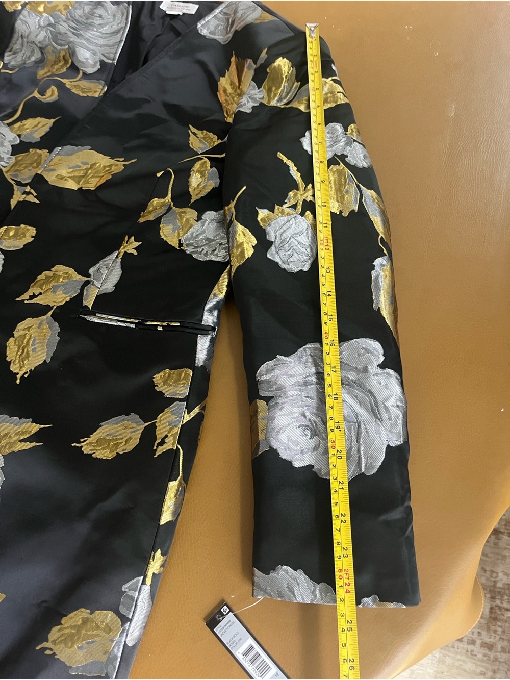 Tahari Black Long Blazer with Gold and Silver Floral Jacquard - Picture 7 of 8